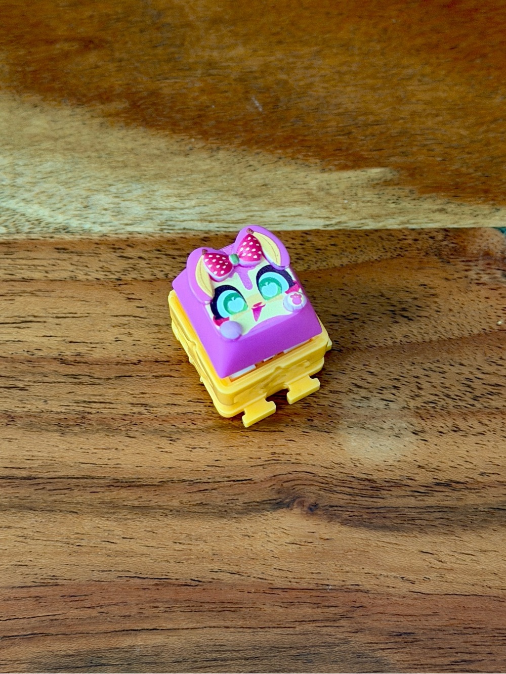 Clickeez Series 2, Juice Bar Berry<3banana